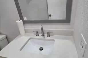 405 SW 79th Terrace, North Lauderdale, FL 33068 - Photo 9