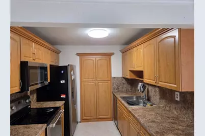 405 SW 79th Ter, North Lauderdale, FL 33068 - Photo 41