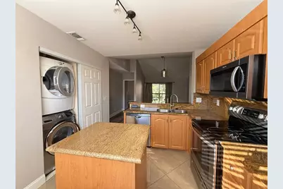 5781  Riverside Dr, Unit #201, Coral Springs, FL 33067 - Photo 15