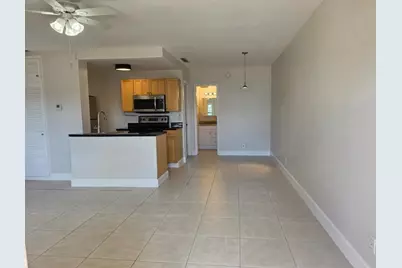 815  Middle River Dr, Unit #117, Fort Lauderdale, FL 33304 - Photo 15