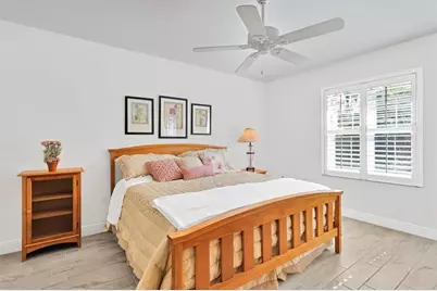 5949 Buttonwood Square, Vero Beach, FL 32966 - Photo 17