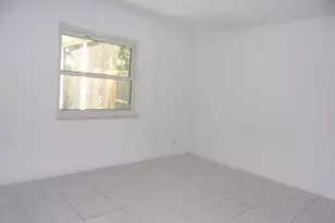 80 Pheasant Run Blvd, West Palm Beach, FL 33415 - Photo 9