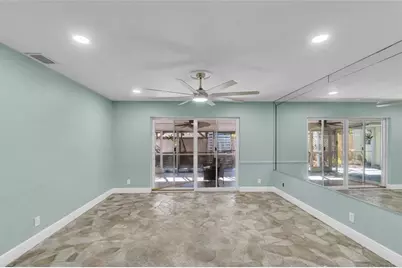 4541 NE 6th Ter, Deerfield Beach, FL 33064 - Photo 15