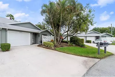 6809 SE Yorktown Dr, Hobe Sound, FL 33455 - Photo 3