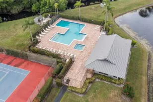 6809 SE Yorktown Dr, Hobe Sound, FL 33455 - Photo 27