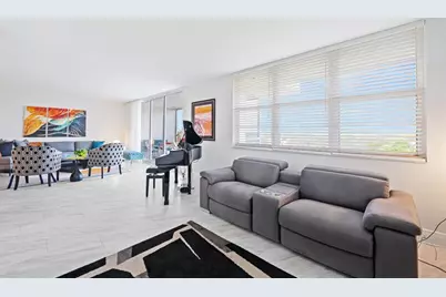 3505  Oaks Way, Unit #506, Pompano Beach, FL 33069 - Photo 5