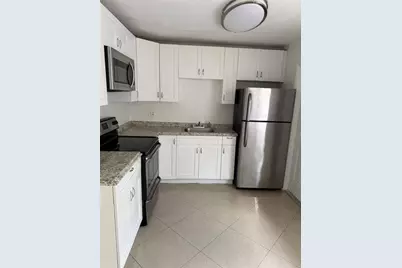 1721 NE 9th St, Unit #3, Fort Lauderdale, FL 33304 - Photo 3