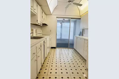 601 NW 78th Ter, Unit #205, Margate, FL 33063 - Photo 7