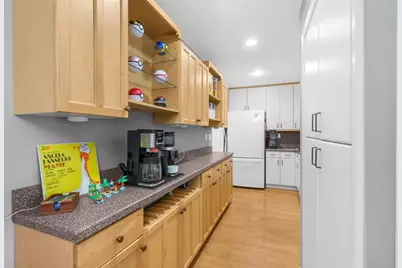 300 NE 19th Ct, Unit #201N, Wilton Manors, FL 33305 - Photo 7