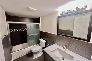 3192 N Pine Island Rd, Fort Lauderdale, FL 33351 - Photo 17