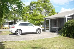 1444 NE 3rd Ave, Fort Lauderdale, FL 33304 - Photo 3