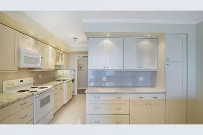 3500  Galt Ocean Dr, Unit #710, Fort Lauderdale, FL 33308 - Photo 19