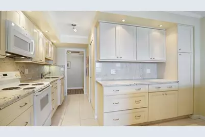 3500  Galt Ocean Dr, Unit #710, Fort Lauderdale, FL 33308 - Photo 17