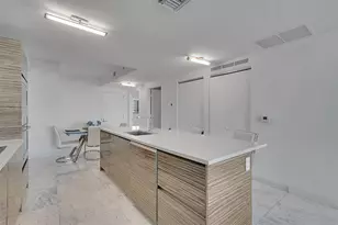 460 NE 28th St, Miami, FL 33137 - Photo 21