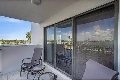1839  Middle River Dr, Unit #302, Fort Lauderdale, FL 33305 - Photo 29