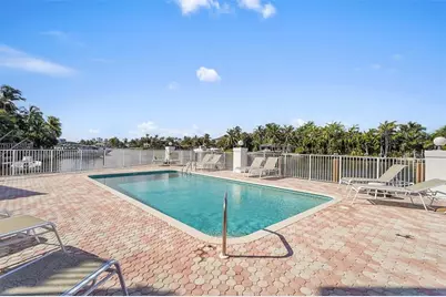 1839  Middle River Dr, Unit #302, Fort Lauderdale, FL 33305 - Photo 31