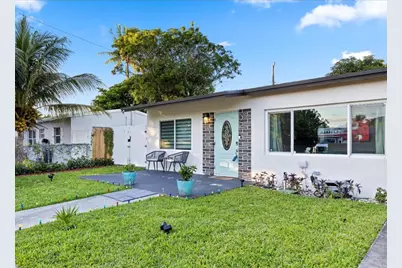 561 NE 61st St, Oakland Park, FL 33334 - Photo 25