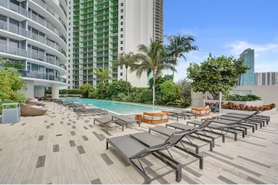 488 NE 18th St, Unit #801, Miami, FL 33132 - Photo 23