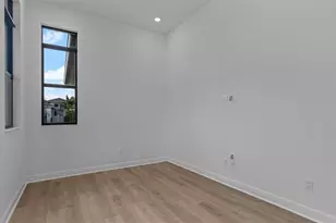 4895 St Armands Way, Westlake, FL 33470 - Photo 15