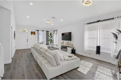 1023  Fairfax Cir, Boynton Beach, FL 33436 - Photo 7