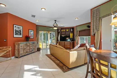 8918 SE Water Oak Pl, Jupiter, FL 33469 - Photo 19