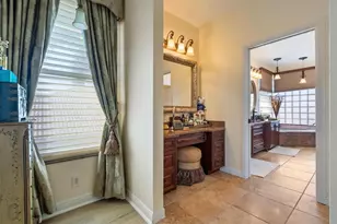 8918 SE Water Oak Pl, Jupiter, FL 33469 - Photo 29