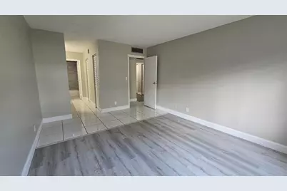 6200 S Falls Circle Dr, Unit #105, Lauderhill, FL 33319 - Photo 27