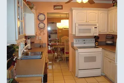 5809 NW 85th Ave, Tamarac, FL 33321 - Photo 7