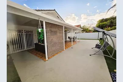 8771 NW 141st Ter, Miami Lakes, FL 33018 - Photo 33