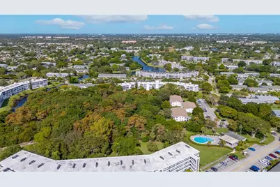 1032  Oakridge D, Unit #1032, Deerfield Beach, FL 33442 - Photo 33