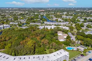 1032 Oakridge D Unit, Deerfield Beach, FL 33442 - Photo 33