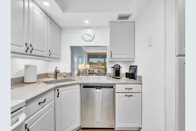 109  Royal Park Dr, Unit #2F, Oakland Park, FL 33309 - Photo 15