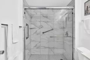 109 Royal Pk Dr, Oakland Park, FL 33309 - Photo 31