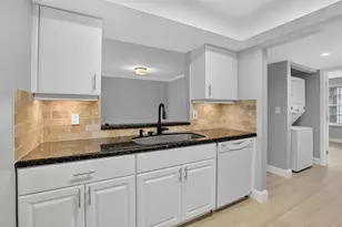 330 NW 69th Ave, Plantation, FL 33317 - Photo 15