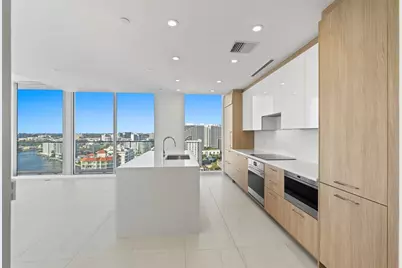 153 N Seabreeze Blvd, Unit #1704S, Fort Lauderdale, FL 33304 - Photo 7