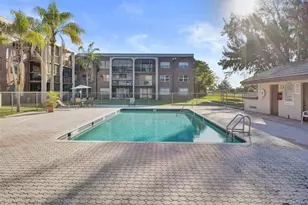 7060 Nova Dr, Davie, FL 33317 - Photo 29