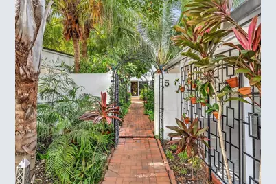 5  Middlesex Dr, Unit #5, Wilton Manors, FL 33305 - Photo 5