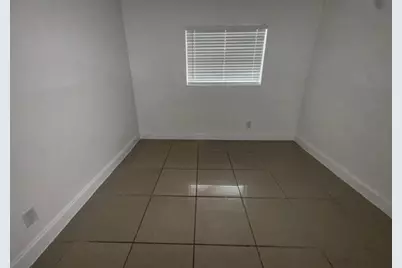 7777  Pines Blvd, Unit #222, Pembroke Pines, FL 33024 - Photo 5