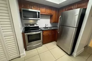 7777 Pines Blvd, Pembroke Pines, FL 33024 - Photo 3