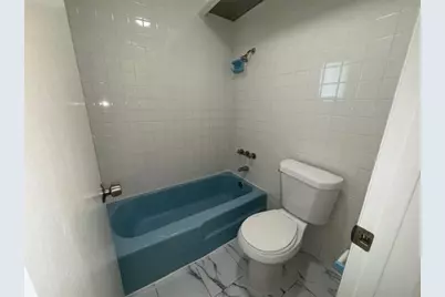 2031 NE 139th St, Unit #22, North Miami Beach, FL 33181 - Photo 7