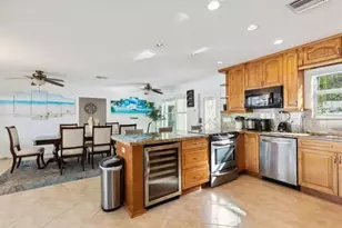 1925 NE 29th Ct, Fort Lauderdale, FL 33306 - Photo 23