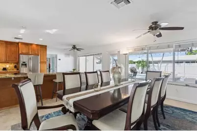 1925 NE 29th Ct, Fort Lauderdale, FL 33306 - Photo 9