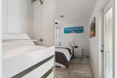 1925 NE 29th Ct, Fort Lauderdale, FL 33306 - Photo 5