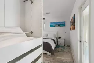 1925 NE 29th Ct, Fort Lauderdale, FL 33306 - Photo 5