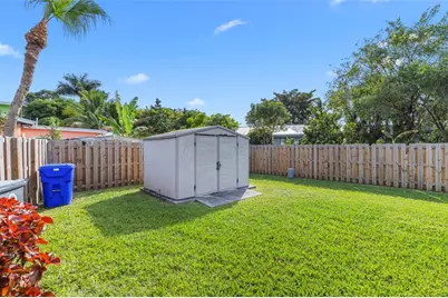 7822 SW 7th Ct, North Lauderdale, FL 33068 - Photo 29