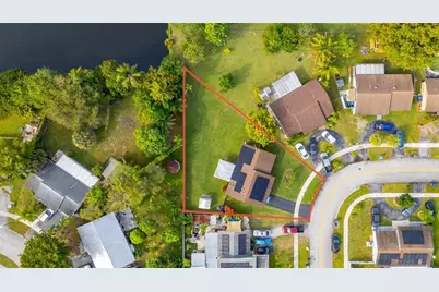 7822 SW 7th Ct, North Lauderdale, FL 33068 - Photo 3