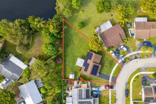 7822 SW 7th Ct, North Lauderdale, FL 33068 - Photo 3