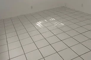 900 NE 26th St, Wilton Manors, FL 33305 - Photo 9