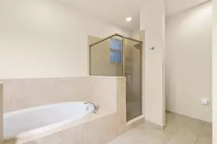 9596 Town Parc Cir N, Parkland, FL 33076 - Photo 13