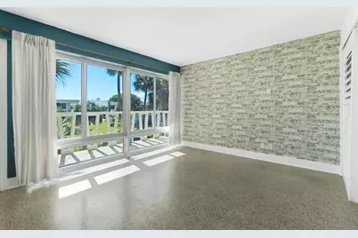 2755 NE 28th Ave, Unit #C2, Lighthouse Point, FL 33064 - Photo 11